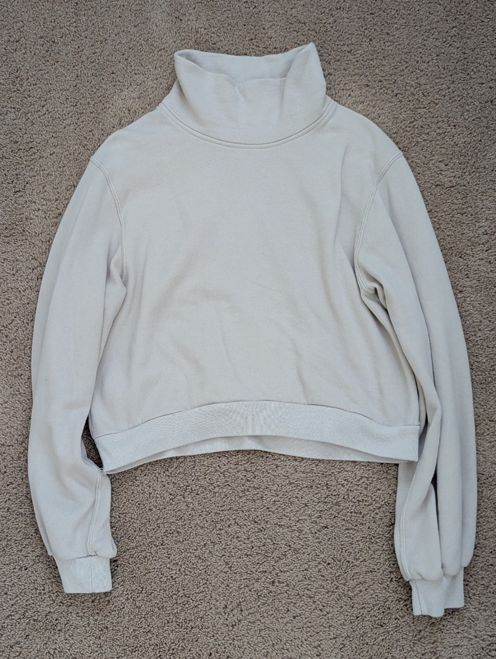 Abercrombie & Fitch Cream Cropped Turtleneck Sweater